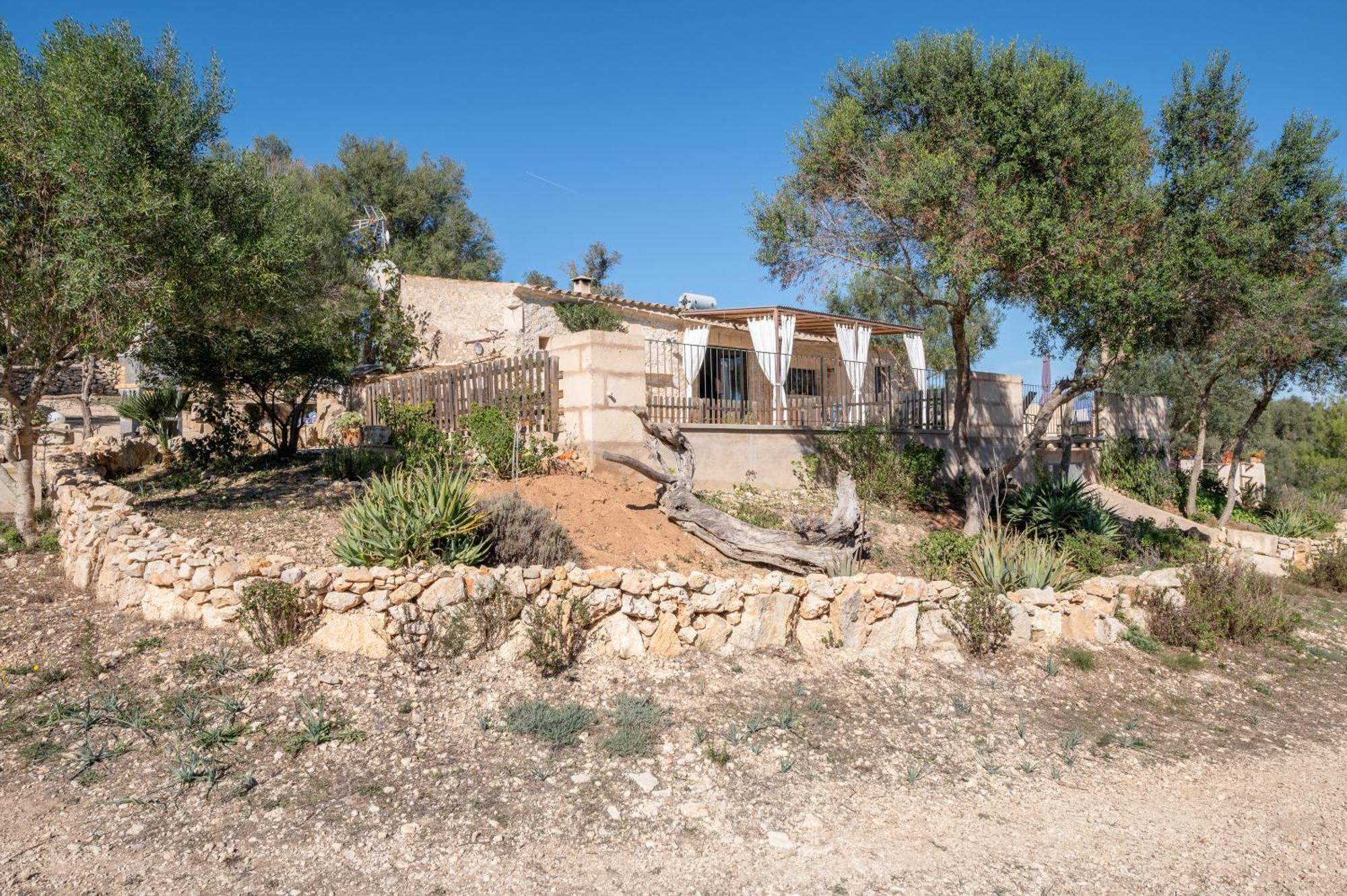 Son Pusseta Villa Petra  Exterior photo